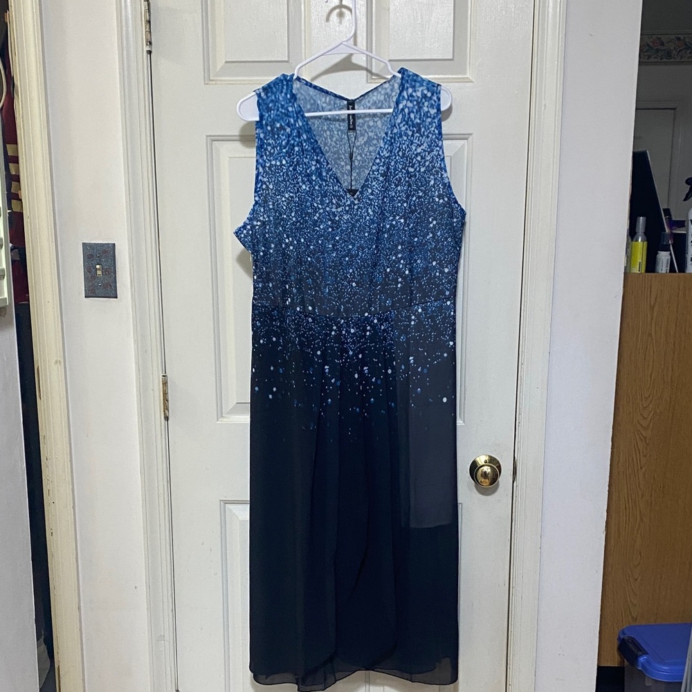 Elegant Blue Sleeveless Dress